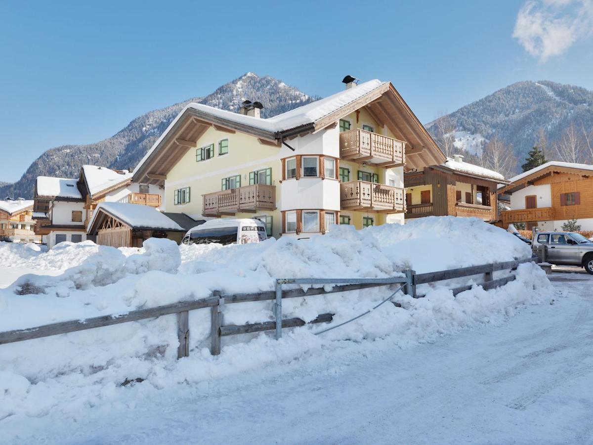 Apartment Maura-1 By Interhome Pozza di Fassa Eksteriør billede
