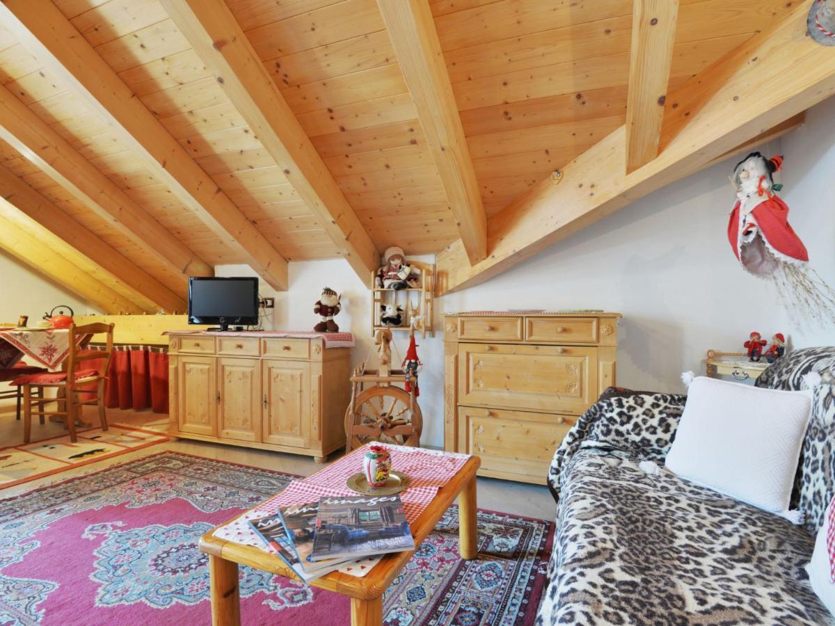 Apartment Maura-1 By Interhome Pozza di Fassa Eksteriør billede